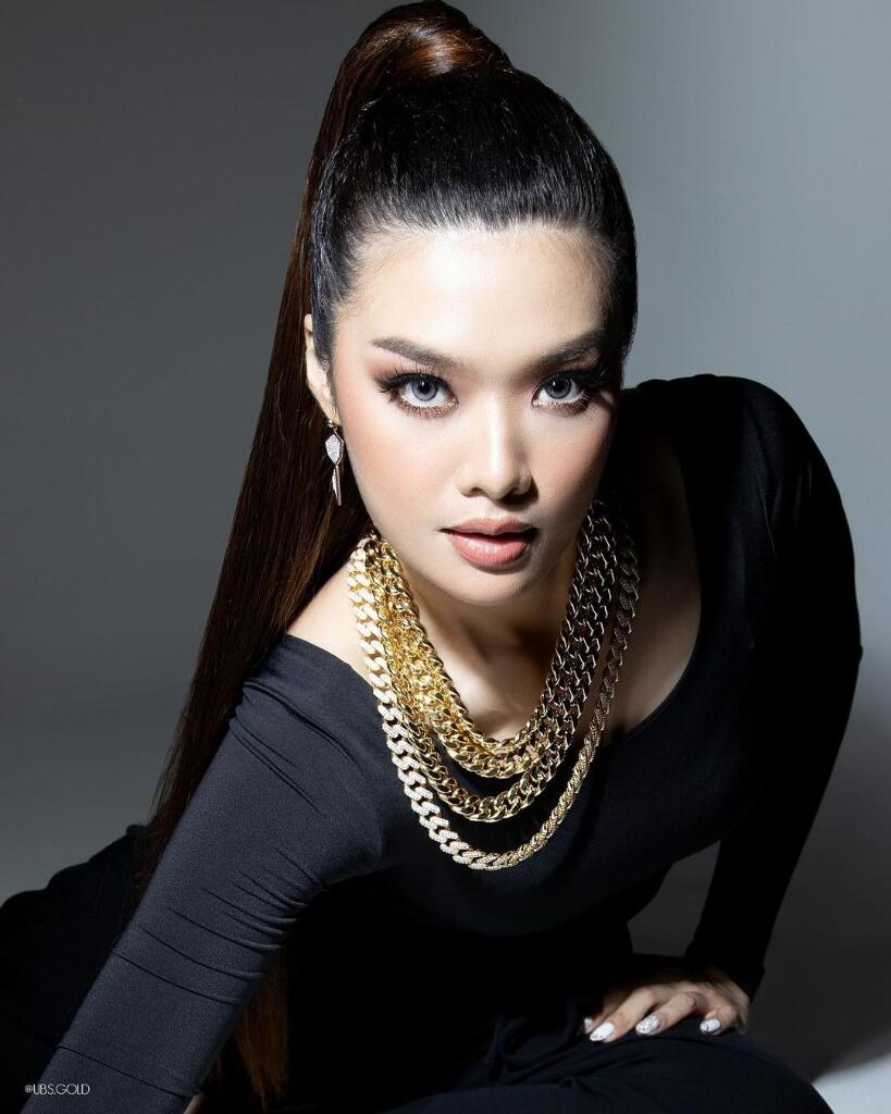 Carla Yules, Gadis Indonesia Yang Digadang-gadang Raiih Mahkota Miss World 2021