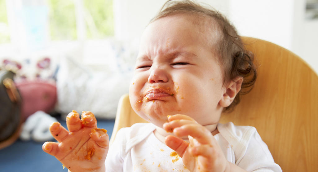 Viral Video Ibu Kasih Makan Pedas untuk Bayi 8 Bulan, Warganet Sarankan Cabe Ditambah