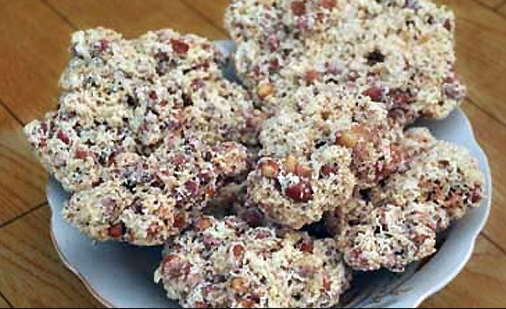 Berbagai Varian Peyek di Jogja, Ada Peyek Tumpuk Gansist Pernah Nyobain?