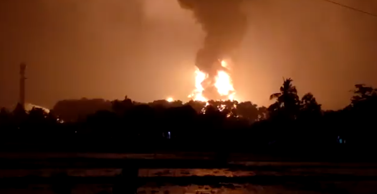 BREAKING! Kilang Minyak Pertamina di Cilacap Dilaporkan Terbakar Lagi