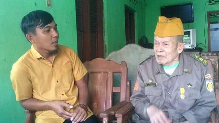 Mbah Darlan Menangis Mengingat Bung Karno Dan Jendral Ahmad Yani