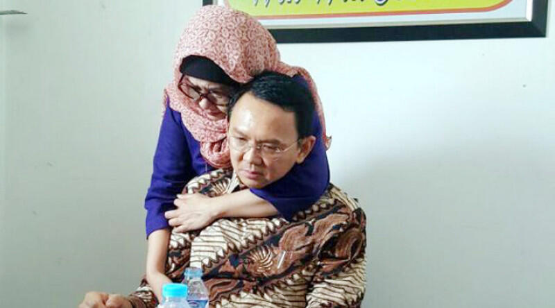 Erick Thohir Sentil Ahok Yang Masih Kutip Tarif Toilet di SPBU