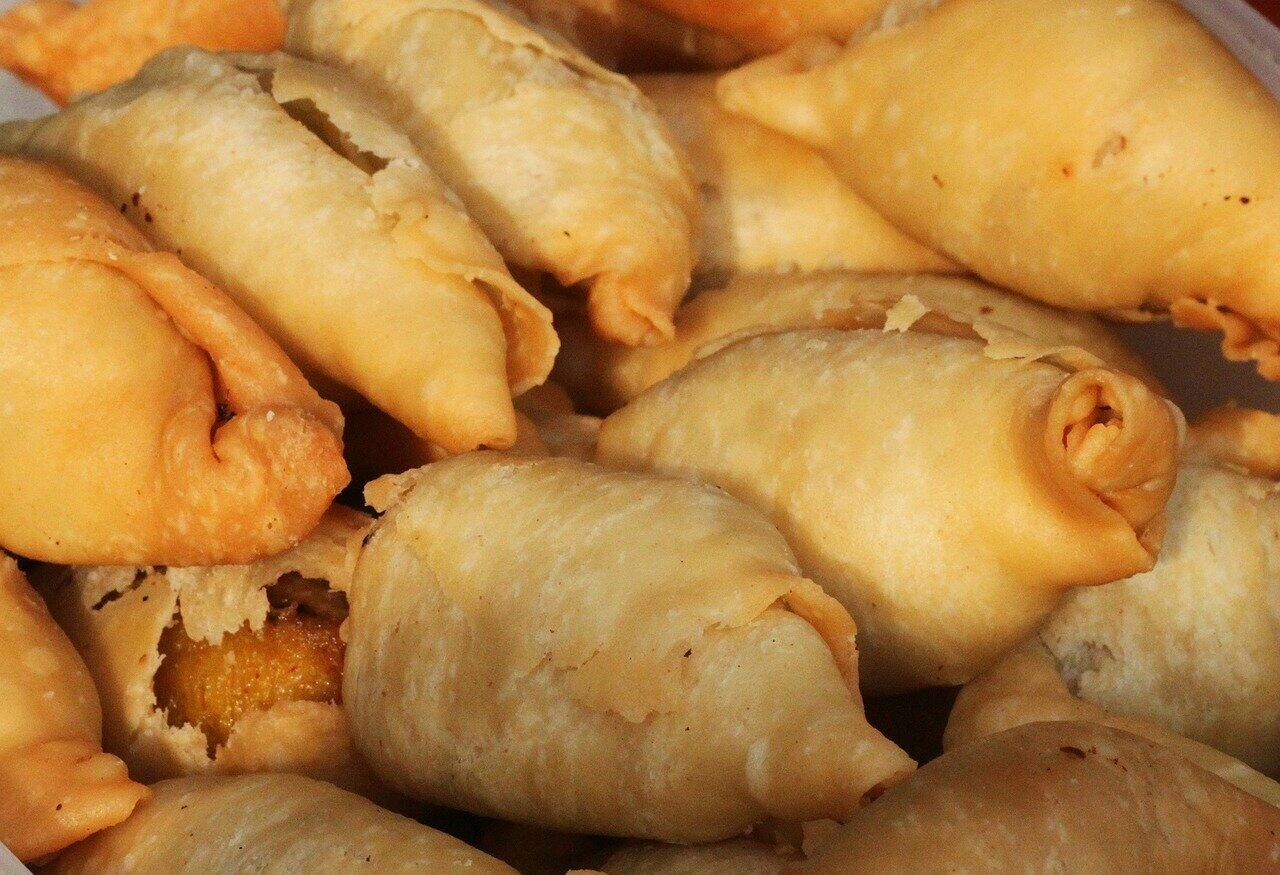 Resep Pisang Bolen Keju Rasa Kartika Sari