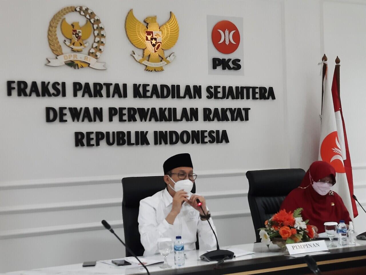 Reduksi Desentralisasi, FPKS Tolak RUU HKPD