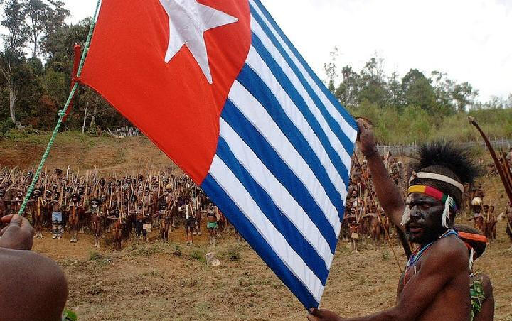 KSAD Dudung Minta TNI AD di Papua Rangkul KKB