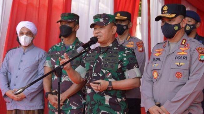 Sindir Pernyataan KSAD Dudung, Felix Siauw Bahas Munafik: Mereka Tak Suka Agama
