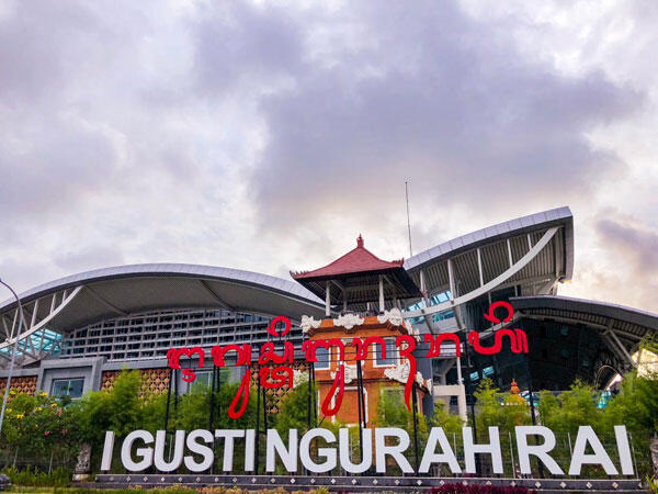 Gunung Semeru Erupsi, Kemenhub Jamin Bandara di Jateng, Jatim, dan Bali Aman