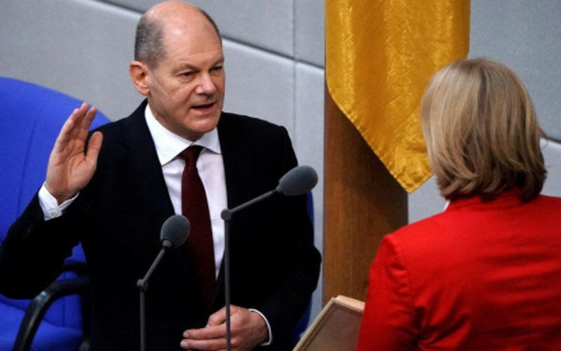 Olaf Scholz Resmi Dilantik Sebagai Kanselir Baru Jerman