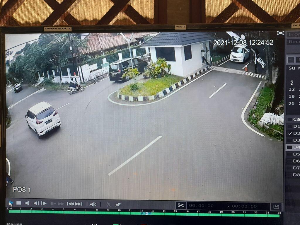 Gambar CCTV yang Rekam Mobil Isyana 'Before-After' Terjeblos Sumur Resapan