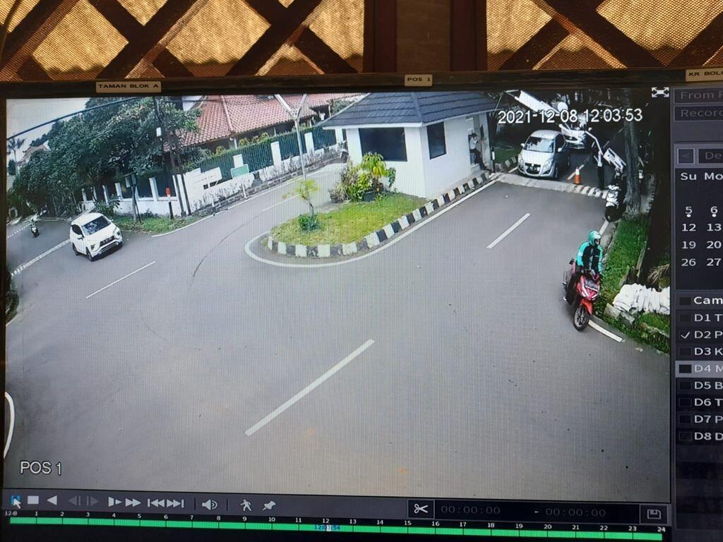 Gambar CCTV yang Rekam Mobil Isyana 'Before-After' Terjeblos Sumur Resapan