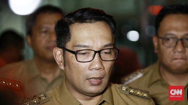 Ridwan Kamil Menangis di Hadapan Jenazah Oded M Danial 