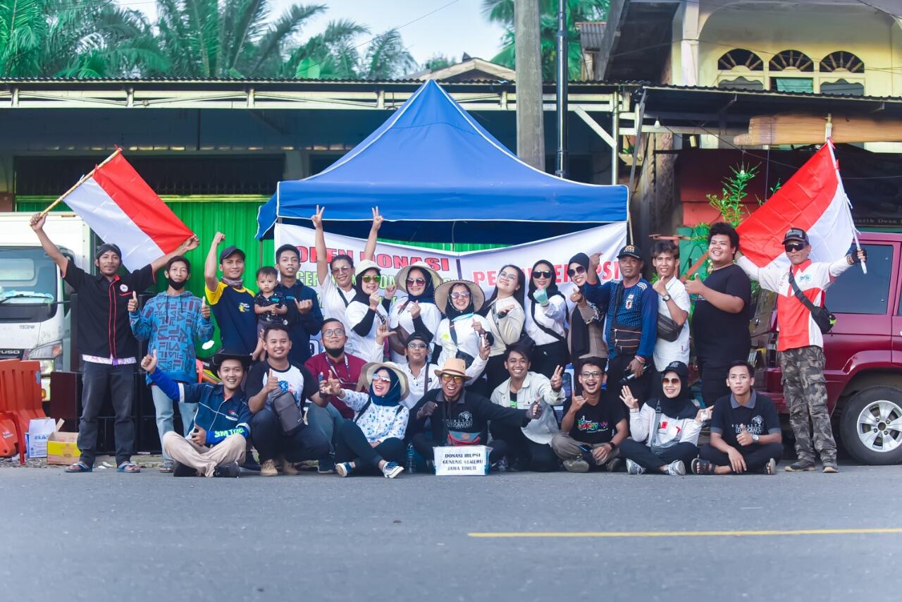 BIKIN HEBOH MASYARAKAT, BIDUAN DANGDUT DI MUKOMUKO GELAR AKSI DI TENGAH JALAN