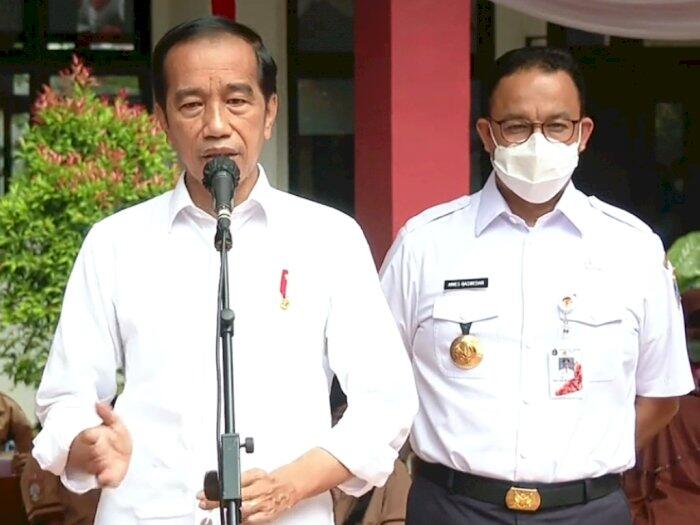 Jokowi dan Anies Tinjau Vaksinasi Anak 6-11 Tahun di Gambir