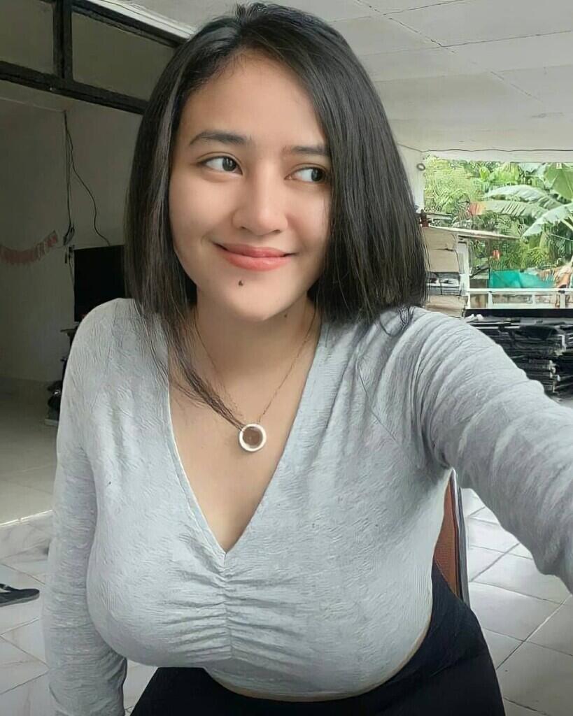 5 Profil Selebgram Cantik Dan Seksi Yang Gak Terkenal Tapi Asik Buat