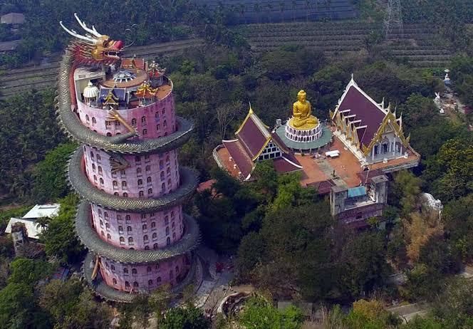 5 Bangunan Terunik Versi Penulis, Mulai Dari Rumah Koin Cina Kuno Hingga Kuil Naga