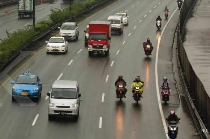 Kenapa Motor Dilarang Lewat Jalur TOL! Resikonya Nyawa