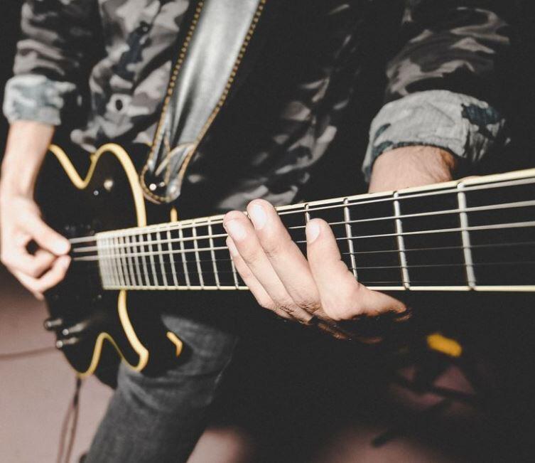 Lirik Kunci Gitar