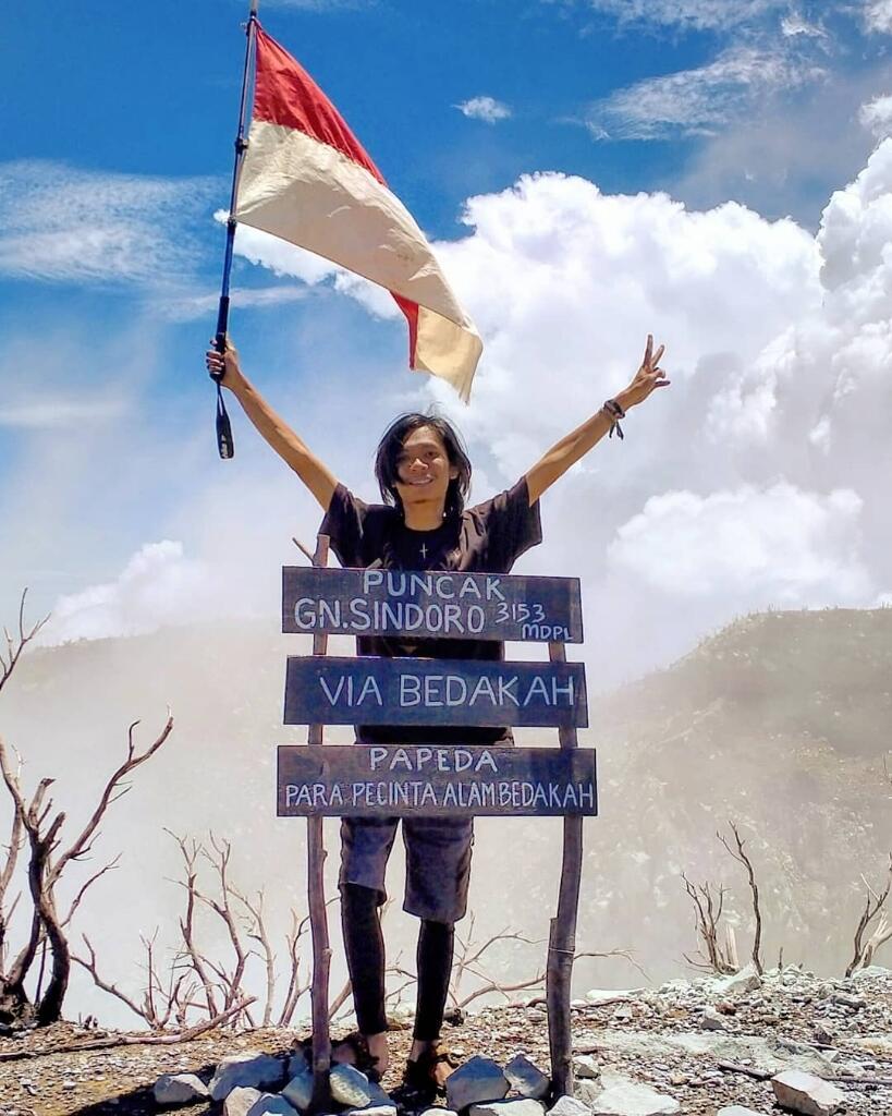 Pendakian Gunung Sindoro Via Alang Alang Sewu Dan Kenangan Indahnya