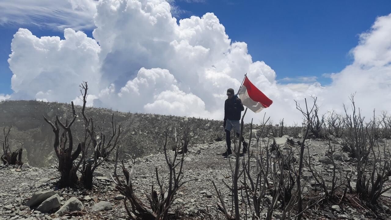 Pendakian Gunung Sindoro Via Alang Alang Sewu Dan Kenangan Indahnya