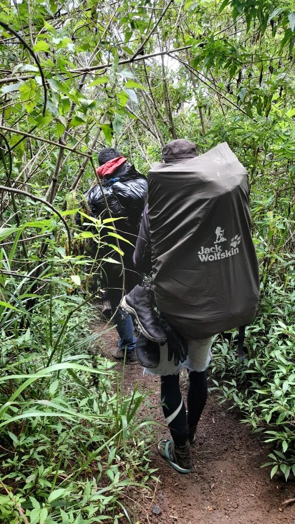 Pendakian Gunung Sindoro Via Alang Alang Sewu Dan Kenangan Indahnya