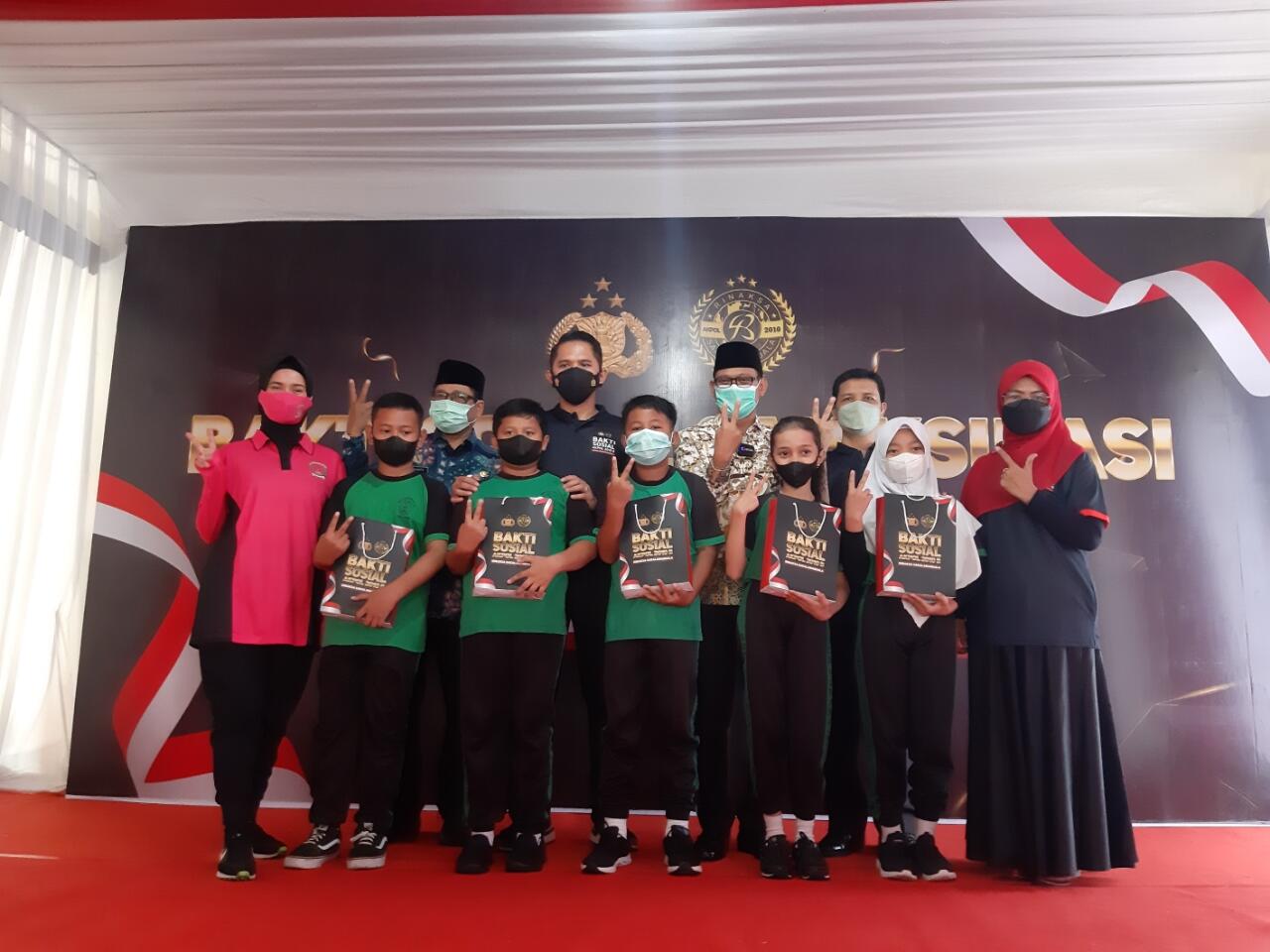 KASKUS dan Alumni AKPOL 2010 B Rinaksa Sakamandala Gelar Baksos Bareng