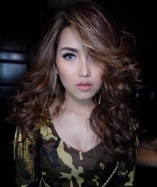 Ayu Ting Ting, Cantik Dan Banyak Haters Kok Bisa Sih?