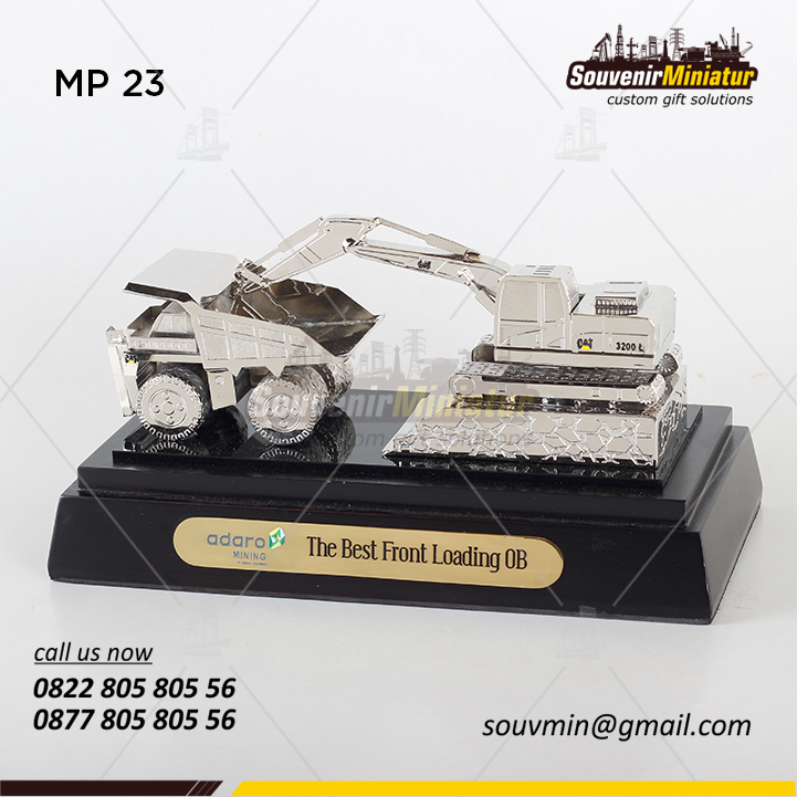Miniatur Alat Berat
