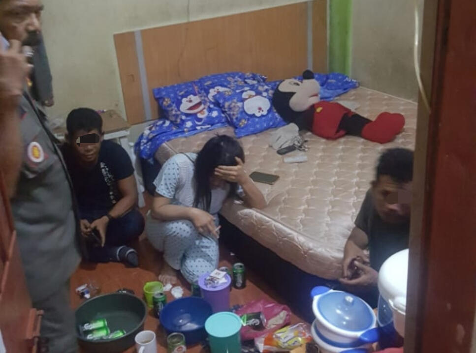 Oknum PNS dan 3 Wanita Muda Digerebek Saat Pesta Narkoba di Aceh Besar, 