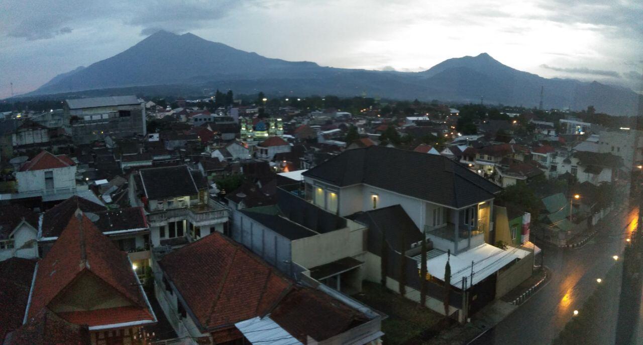 Touring Keluarga: Singgah di Hotel Salatiga #1