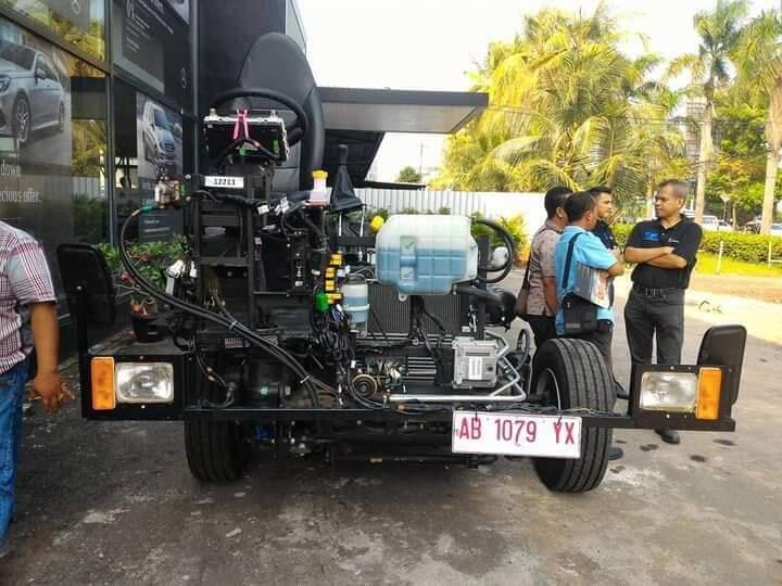 Mercedes Benz OF 917 - Bus Buatan Jerman dengan Cita Rasa Jepang