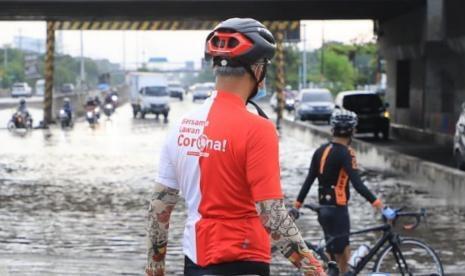 Genangan Banjir Masih Tinggi, Gubernur: Optimalkan Penyedotan di Kaligawe