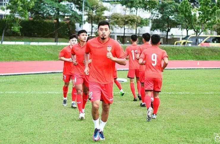 45 PESEPAKBOLA LAOS DI HUKUM SEUMUR HIDUP OLEH FIFA