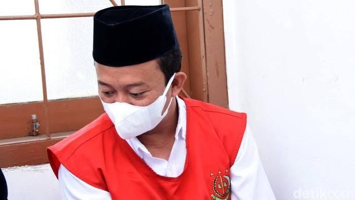 Herry Wirawan, Pemerkosa Santri Dituntut Hukuman Mati Dan Kebiri