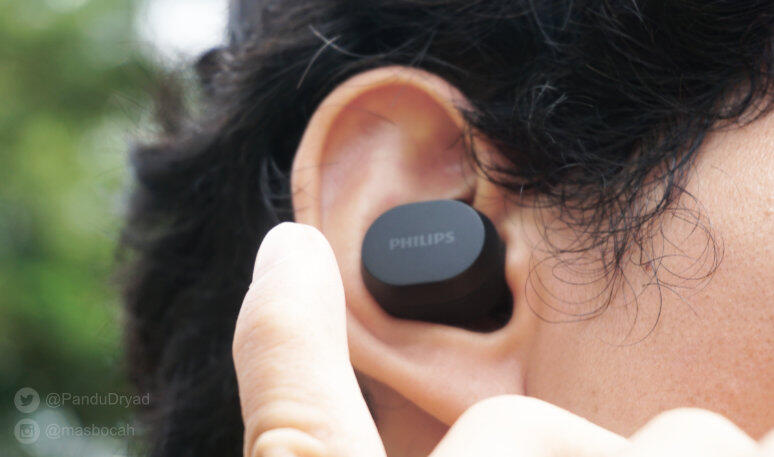 &#91;REVIEW&#93; TWS Earbuds Philips TAT3216, Suara Mantab &amp; Cocok Buat Outdoor