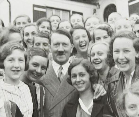 Kebaikan Besar Ini Akan Terjadi Seandainya Hitler Jadi Pemenang PD II