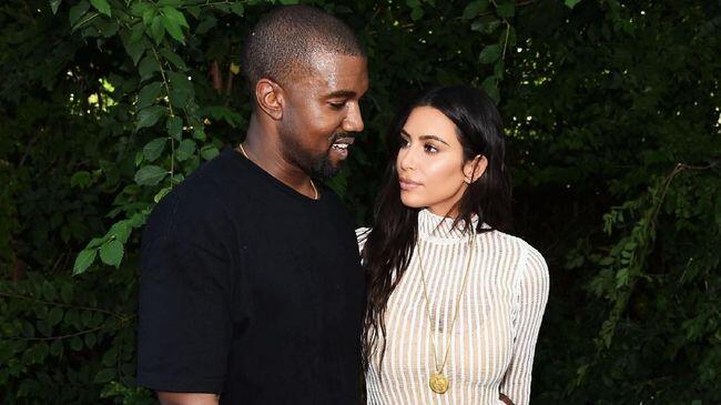 Sumber Ungkap Alasan Kanye West Dilarang Masuk Rumah Kim Kardashian
