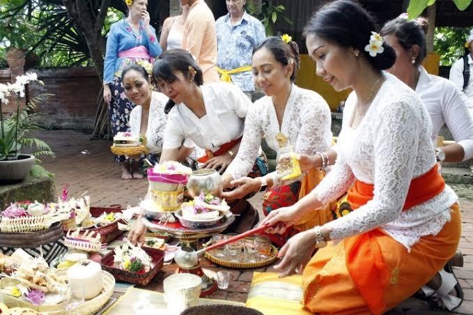 Kenapa Hindu Bali Berbeda Dengan Hindu Di India? Yuk, Kita Bahas