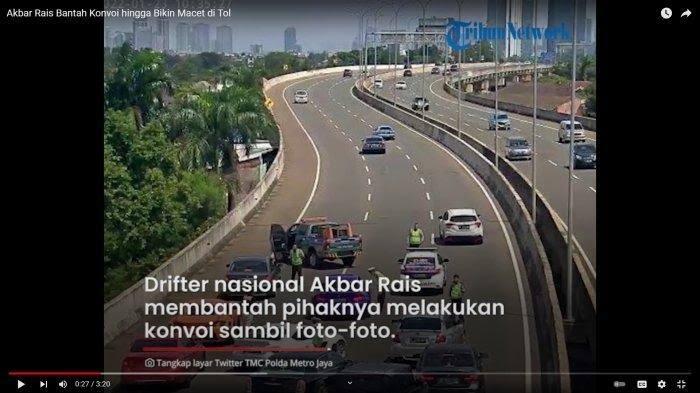 Konvoi Mobil Mewah, Foto-Foto Di Jalan Tol Andara Dibubarkan Polisi