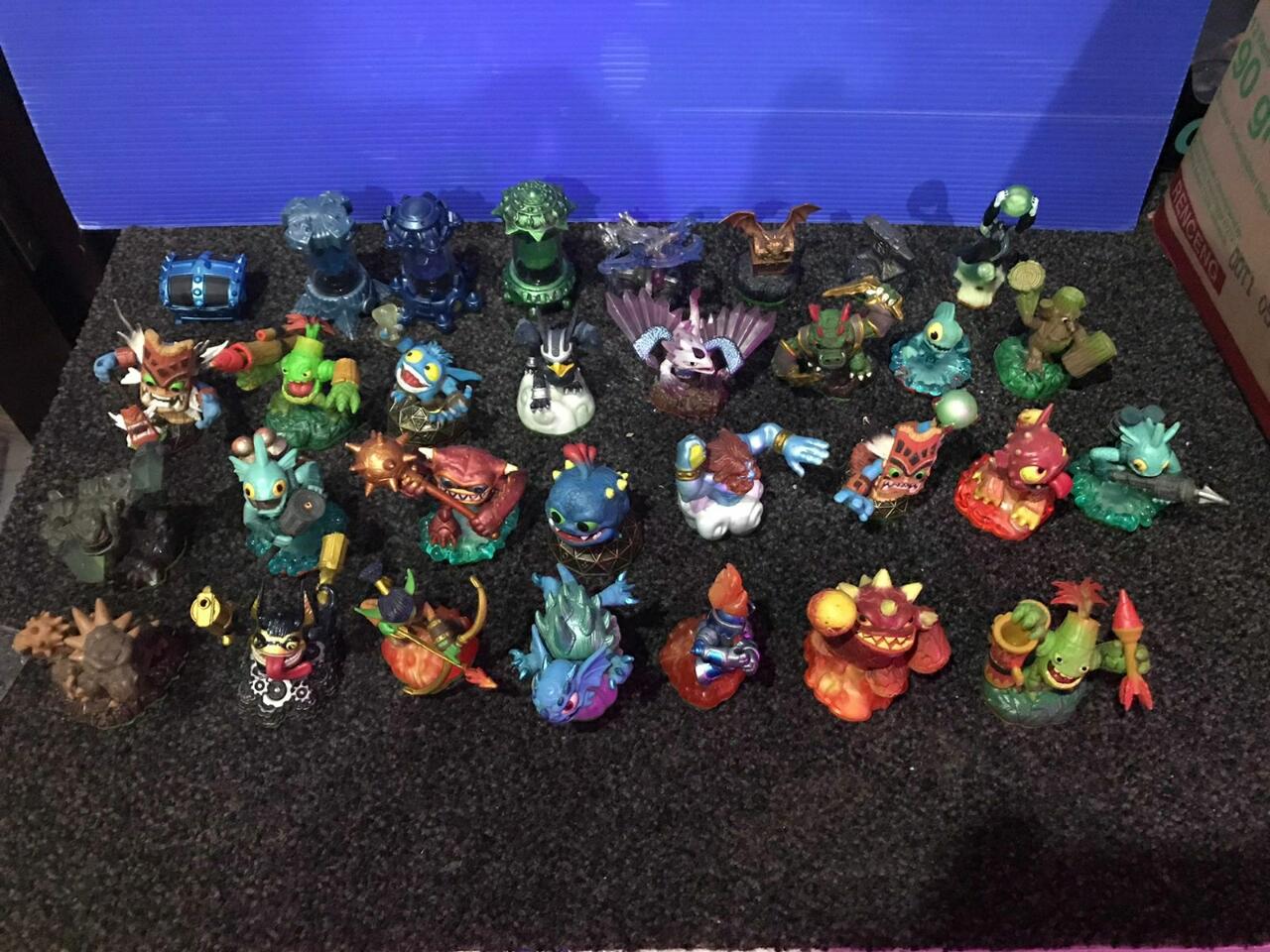 Mainan Toys