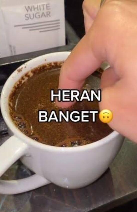 Cara Aduk Kopi Ini Ternyata Berbahaya Bagi Tubuh Loh, Gan! (Banyak yg Gak Sadar)