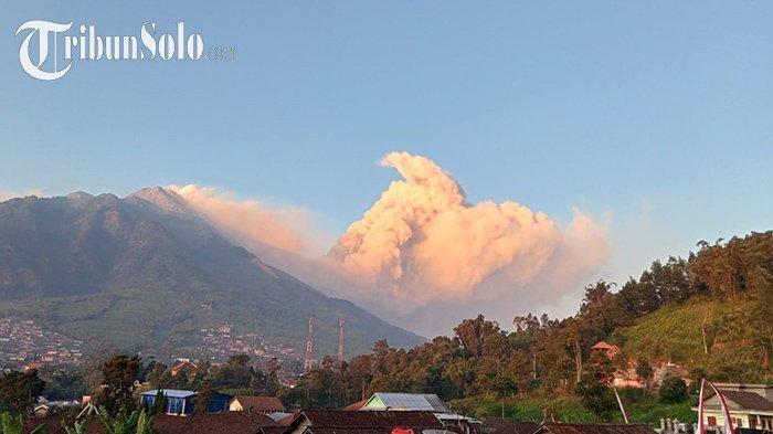 Awas Potensi Bahaya Erupsi Merapi, Dua Kubah Lava Puncak Merapi Terus Tumbuh