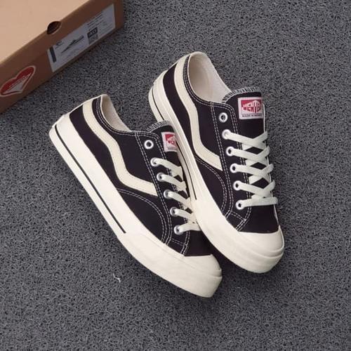 Rekomendasi Sepatu Sneaker Lokal Terbaik