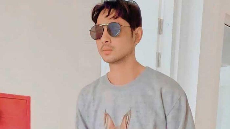 Dijamin Lebih Membuat Keren Maksimal, Inilah Rekomendasi Kaos Basic Polos