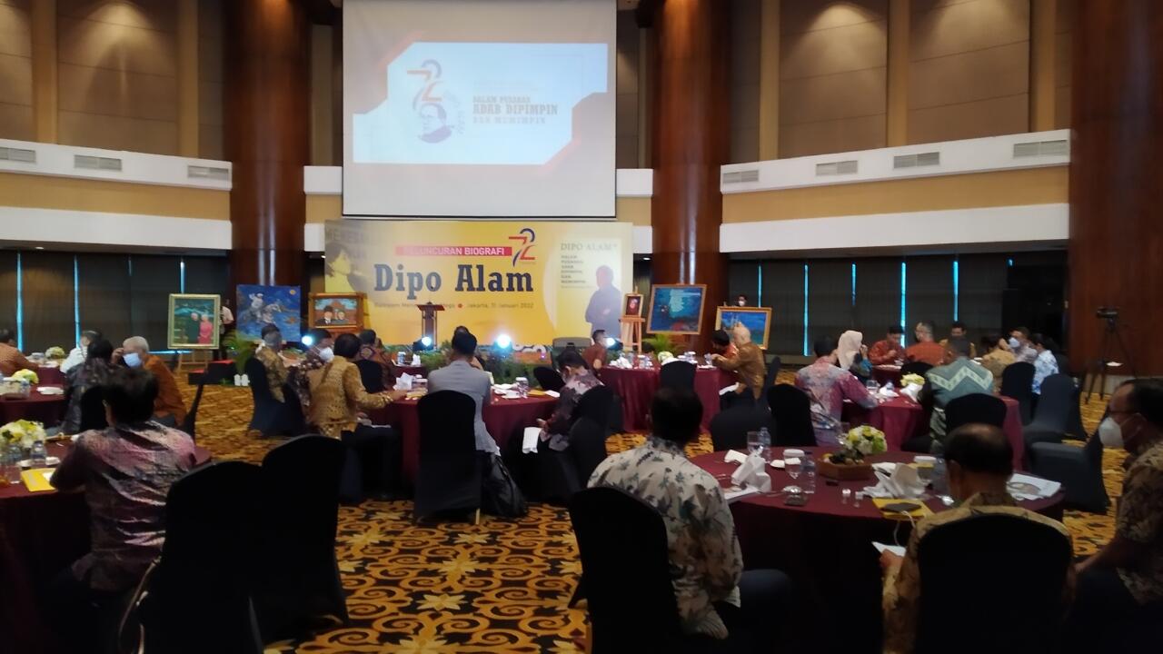Peluncuran Biografi DIPO ALAM Dengan Judul "Dalam Pusaran Adab Dipimpin & Memimpin"
