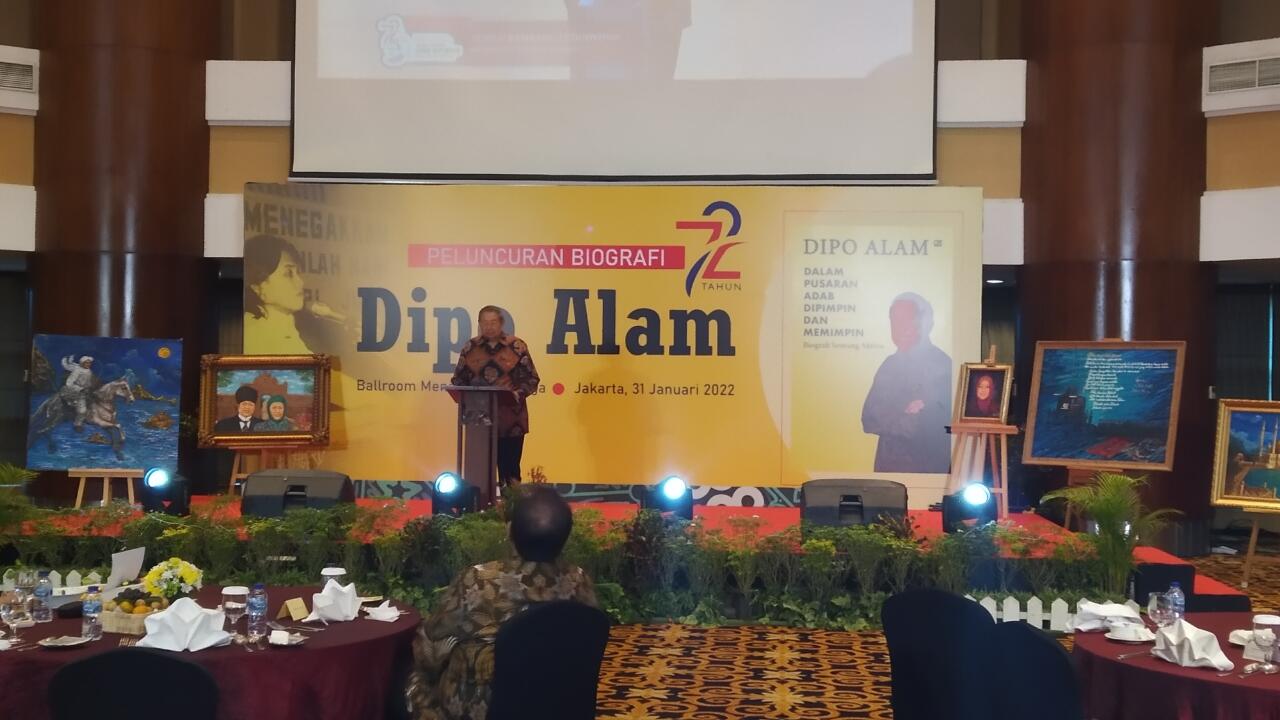 Peluncuran Biografi DIPO ALAM Dengan Judul "Dalam Pusaran Adab Dipimpin & Memimpin"