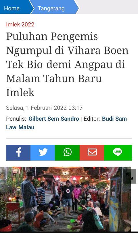 Puluhan Pengemis Ngumpul di Vihara Boen Tek Bio demi Angpau di Malam Tahun Baru Imlek