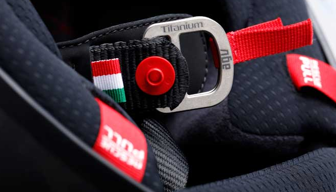 AGV Rilis Helm Pista GP RR Futuro Edisi Spesial