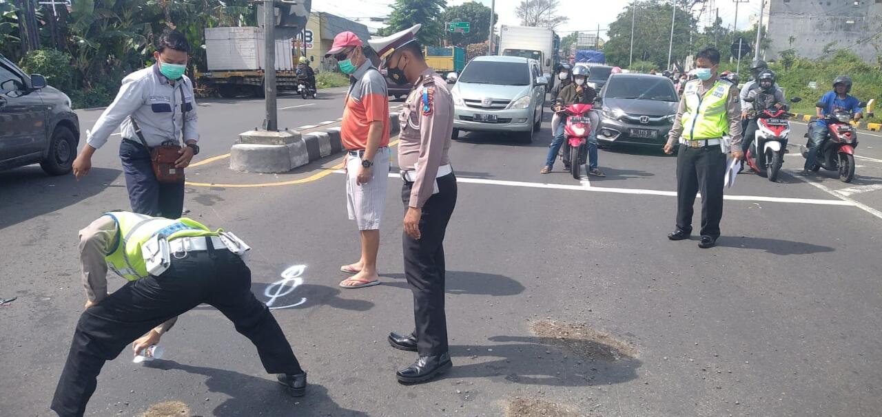 Sering Terjadi Kecelakaan Lampu Merah, Ini yang Harus Diperhatikan Sebelum Berkendara