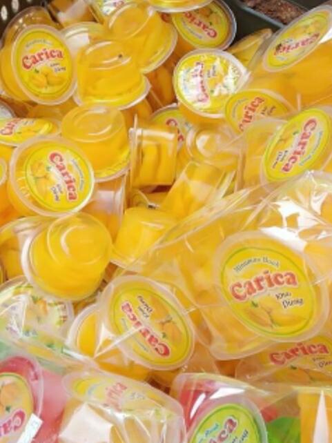 Carica Salah Satu Dari Oleh-oleh yang Diburu Pengunjung di Dieng