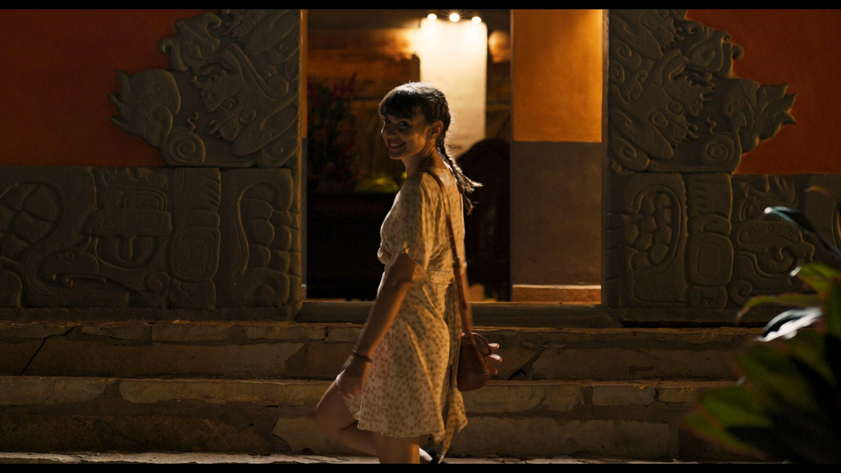 Kepo Kehidupan Cinta Seorang Penulis Novel? Nonton Film “Book Of Love”!